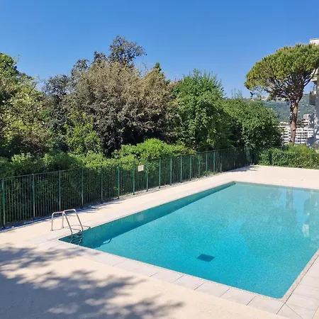 Et Le Petit Manseng Apartamento *
